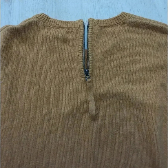 Tahari Crewneck Side Slit Mustard Sweater Women's Medium - Picture 6 of 10